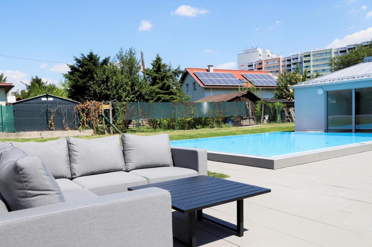 Rooftop Terrace, Free Garage Parking And Pool! Відень Екстер'єр фото