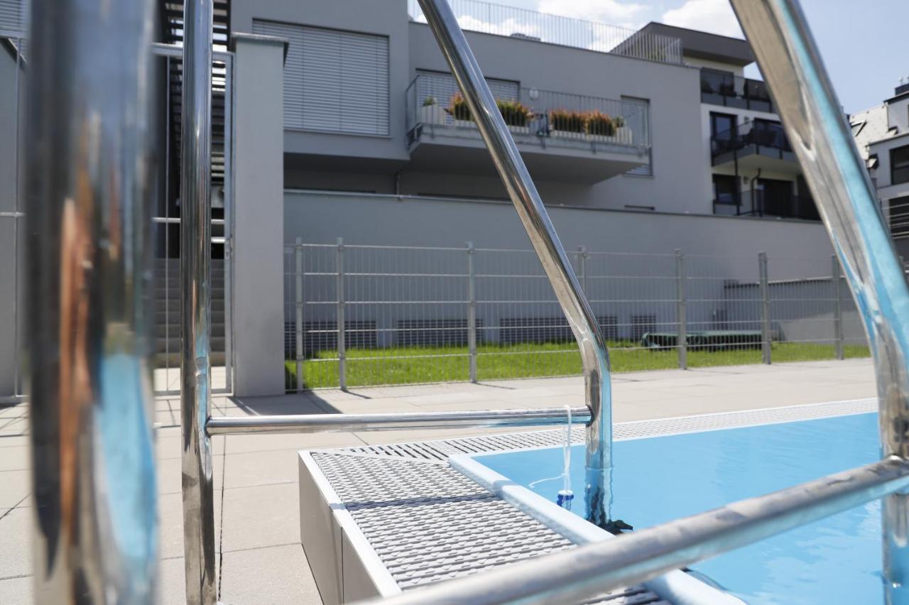 Rooftop Terrace, Free Garage Parking And Pool! Відень Екстер'єр фото