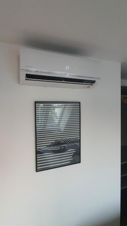 Rooftop Terrace, Free Garage Parking And Pool! Відень Екстер'єр фото